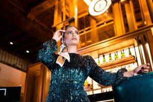 Ilta kaupungilla - näin pukeudut trendikkäästi kohtuuhinnalla